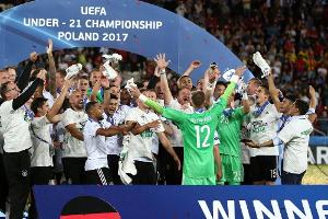 U21: Kuntz mit 6 Europameistern und 15 Neulingen