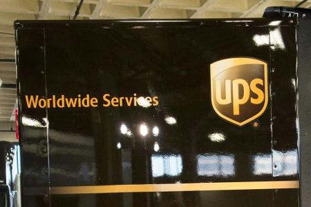 UPS Ärmelsponsor beim VfL Wolfsburg UPS Ärmelsponsor beim VfL Wolfsburg