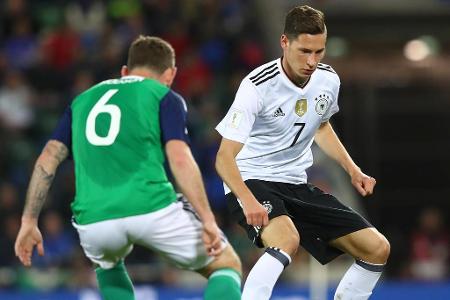 Dieses Länderspiel wird nicht als eines der besten in die Annalen des Ex-Schalkers eingehen. In einige Zweikämpfen wirkte Dr...