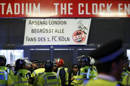 UEFA belegt 1. FC Köln mit 60.000 Euro Geldstrafe UEFA belegt 1. FC Köln mit 60.000 Euro Geldstrafe