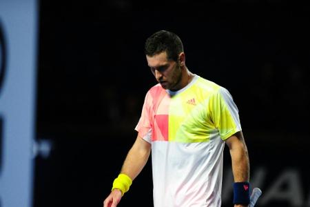 Mischa Zverev gibt gegen Struff auf - neuer Eklat um Kyrgios Mischa Zverev gibt gegen Struff auf - neuer Eklat um Kyrgios