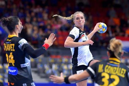 Handball: Hubinger verletzt sich schwer am Sprunggelenk Handball: Hubinger verletzt sich schwer am Sprunggelenk