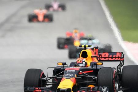 Formel 1: Verstappen siegt in Sepang - Vettel stürmt auf Rang vier vor Formel 1: Verstappen siegt in Sepang - Vettel stürmt auf Rang vier vor