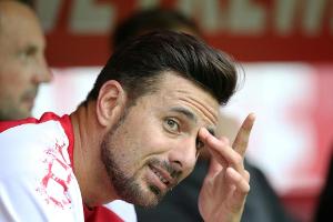 Verletzung beim Aufwärmen: Köln gegen Werder ohne Pizarro