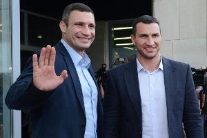 Klitschko-Brüder mit Box-Award "Herqul" ausgezeichnet
