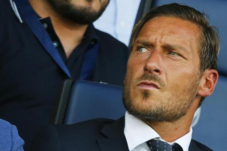 Totti sagt Teilnahme an Trainerlehrgang ab Totti sagt Teilnahme an Trainerlehrgang ab