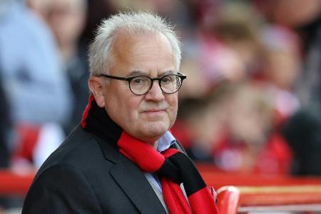 SC Freiburg: Keller bleibt Präsident - 1,8 Millionen Euro Gewinn SC Freiburg: Keller bleibt Präsident - 1,8 Millionen Euro Gewinn