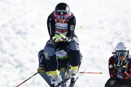 Skicross: Schwere Knieverletzung bei Olympiasiegerin Thompson Skicross: Schwere Knieverletzung bei Olympiasiegerin Thompson