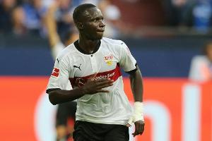 VfB-Profi Akolo: "Der Fußball hat mir am meisten geholfen"