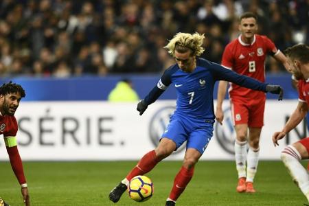 Sieg für DFB-Gegner Frankreich - Neymar-Treffer bei Selecao-Erfolg Sieg für DFB-Gegner Frankreich - Neymar-Treffer bei Selecao-Erfolg