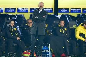 Bosz ratlos: "Wir müssen das Derby gewinnen"