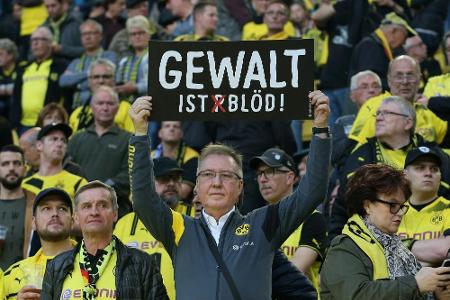Gewalt im Fußball: Beuth fordert klare Kante der Klubs Gewalt im Fußball: Beuth fordert klare Kante der Klubs