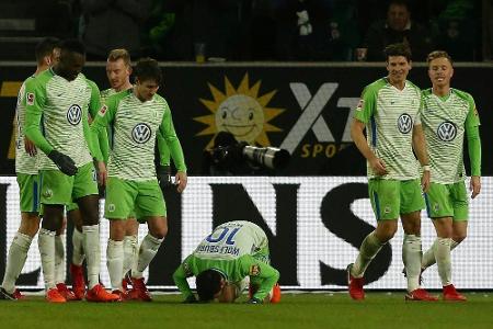 Sieg gegen Freiburg: Wolfsburgs Remiskönig Schmidt entthront Sieg gegen Freiburg: Wolfsburgs Remiskönig Schmidt entthront
