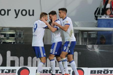 Auch ohne Goretzka: Schalke bleibt in der Erfolgsspur Auch ohne Goretzka: Schalke bleibt in der Erfolgsspur