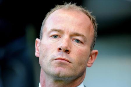 Englands Ex-Kapitän Shearer hat Angst vor Demenz im Alter Englands Ex-Kapitän Shearer hat Angst vor Demenz im Alter