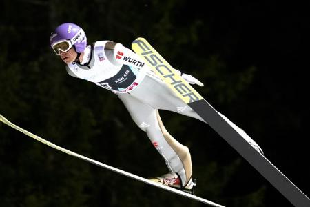 Skispringen: Deutsches Team zur Halbzeit Zweiter Skispringen: Deutsches Team zur Halbzeit Zweiter