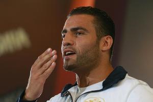 Box-Sensation: Charr gewinnt WM-Titel und tritt Schmelings Erbe an
