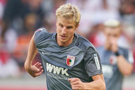 FCA: Verteidiger Hinteregger verlängert FCA: Verteidiger Hinteregger verlängert