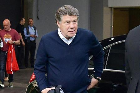 Wegen Rehhagel-Bonus: Griechischer Ex-Verbandspräsident angeklagt Wegen Rehhagel-Bonus: Griechischer Ex-Verbandspräsident angeklagt