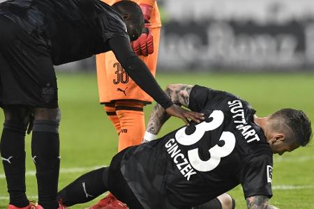 Ginczek und Akolo bei VfB-Sieg verletzt Ginczek und Akolo bei VfB-Sieg verletzt