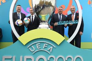 UEFA-Exko tagt in Nyon - Entscheidung für oder gegen Brüssel