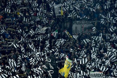 Zehn Juve-Fans in Athen verletzt Zehn Juve-Fans in Athen verletzt