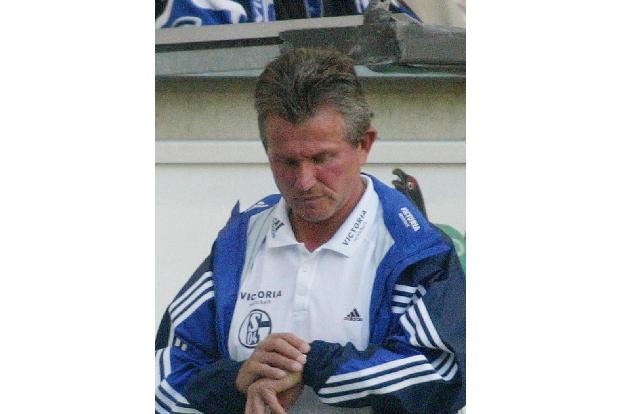 Jupp Heynckes (Schalke 04) | 2004 | 4 Spiele | Platz 17