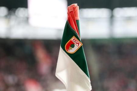 Talent Rösch erhält FCA-Profivertrag Talent Rösch erhält FCA-Profivertrag