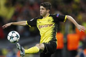Schönstes Weihnachtsgeschenk: Fan bringt Pulisic dessen Hund