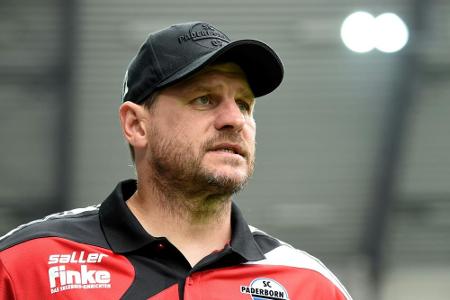 Paderborn im Top-Spiel chancenlos - Verfolger schließen auf Paderborn im Top-Spiel chancenlos - Verfolger schließen auf