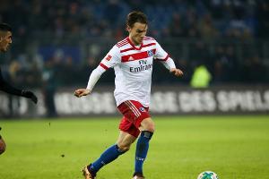 WM statt Hochzeit: HSV-Star Ekdal lässt Verlobte warten