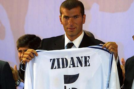 Juventus zu Real Madrid (2001/2002)