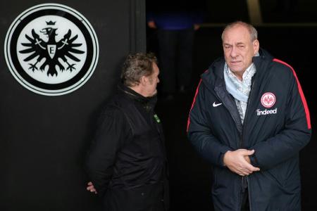 Fischer bekräftigt: Kein Platz für AfD-Mitglieder bei Eintracht Frankfurt Fischer bekräftigt: Kein Platz für AfD-Mitglieder bei Eintracht Frankfurt