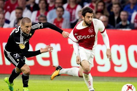 Absage an Neapel: Nationalspieler Younes bleibt bei Ajax Absage an Neapel: Nationalspieler Younes bleibt bei Ajax