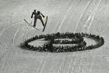 Stoch stellt Hannawald-Rekord ein - Wellinger Tournee-Zweiter Stoch stellt Hannawald-Rekord ein - Wellinger Tournee-Zweiter