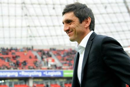VfB-Coach Korkut holt Cherundolo und Aracic ins Trainerteam VfB-Coach Korkut holt Cherundolo und Aracic ins Trainerteam