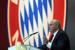 Hoeneß kritisiert BVB für Umgang mit Dembele und Aubameyang