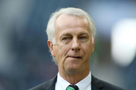 Gladbach-Vize Bonhof hat Mitleid mit dem 1. FC Köln Gladbach-Vize Bonhof hat Mitleid mit dem 1. FC Köln