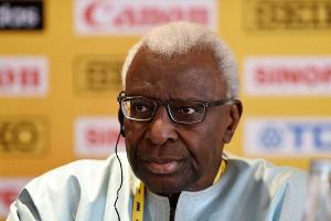 "Erhöhtes Risiko": Diack darf Frankreich weiter nicht verlassen