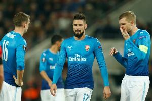 Chelsea verpflichtet Giroud von Arsenal