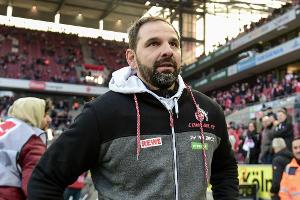Köln-Trainer Ruthenbeck: "Ich sehe eine Mannschaft, die sich wehrt"