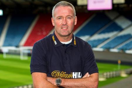 England: Lambert beerbt Hughes als Teammanager bei Stoke England: Lambert beerbt Hughes als Teammanager bei Stoke