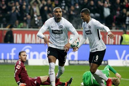 Frankfurt besiegt Heimfluch und erobert Rang zwei Frankfurt besiegt Heimfluch und erobert Rang zwei