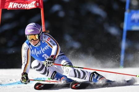 Rebensburg kämpft in Lenzerheide erneut um den Sieg Rebensburg kämpft in Lenzerheide erneut um den Sieg
