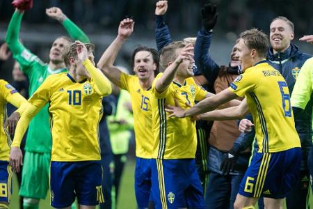 Mit Larsson-Sohn Jordan: Deutscher WM-Gegner Schweden bezwingt Dänemark Mit Larsson-Sohn Jordan: Deutscher WM-Gegner Schweden bezwingt Dänemark