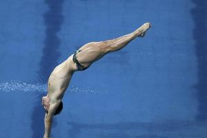 Wasserspringen: Hausding gewinnt in Rostock vom 3m-Brett