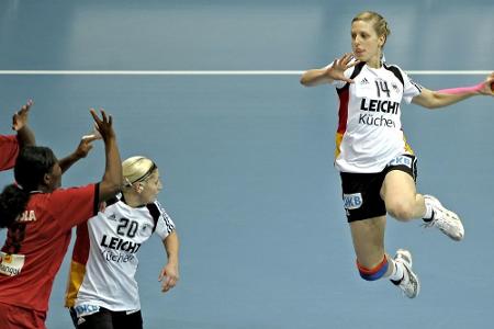 Handball-Ehepaar Müller von Bietigheim freigestellt Handball-Ehepaar Müller von Bietigheim freigestellt