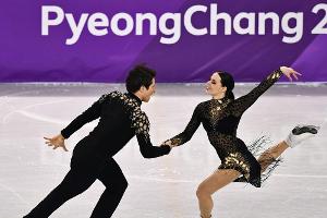 Virtue/Moir holen Gold im Eistanz - Lorenz/Polizoakis auf 16