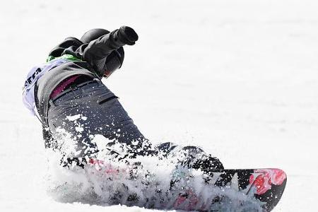 Schwer gestürzt: Olympia-Aus für Slopestyle-Star? Schwer gestürzt: Olympia-Aus für Slopestyle-Star?