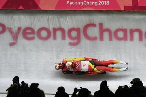 Teamstaffel: Drittes Rodel-Gold für Deutschland